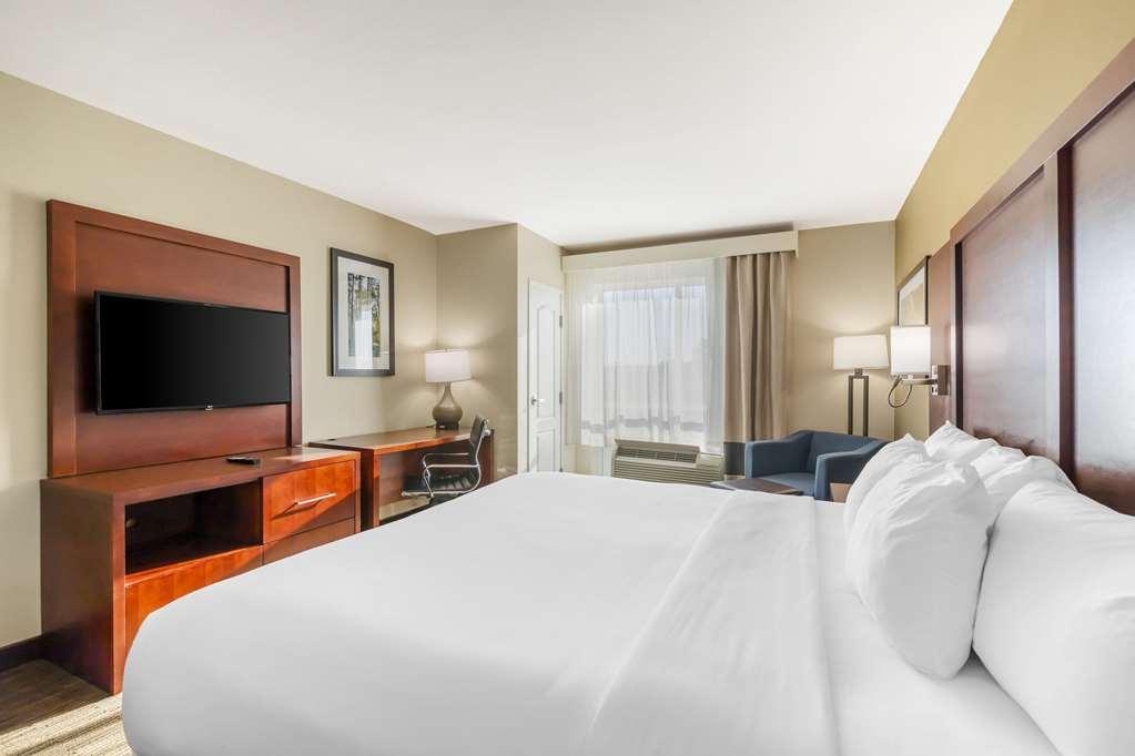 Comfort Inn & Suites Tifton Quarto foto