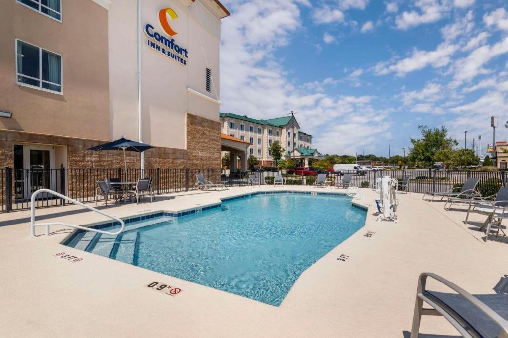 Comfort Inn & Suites Tifton Exterior foto
